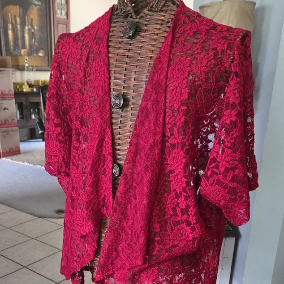 Red Lace Open-Front Cardigan - Picture 5 of 8